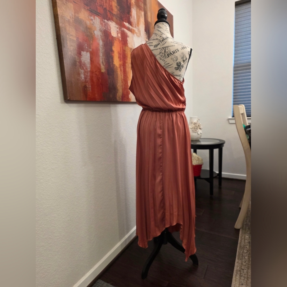 Elegant Mauve One Shoulder Pleated Dress XL - Picture 5 of 5